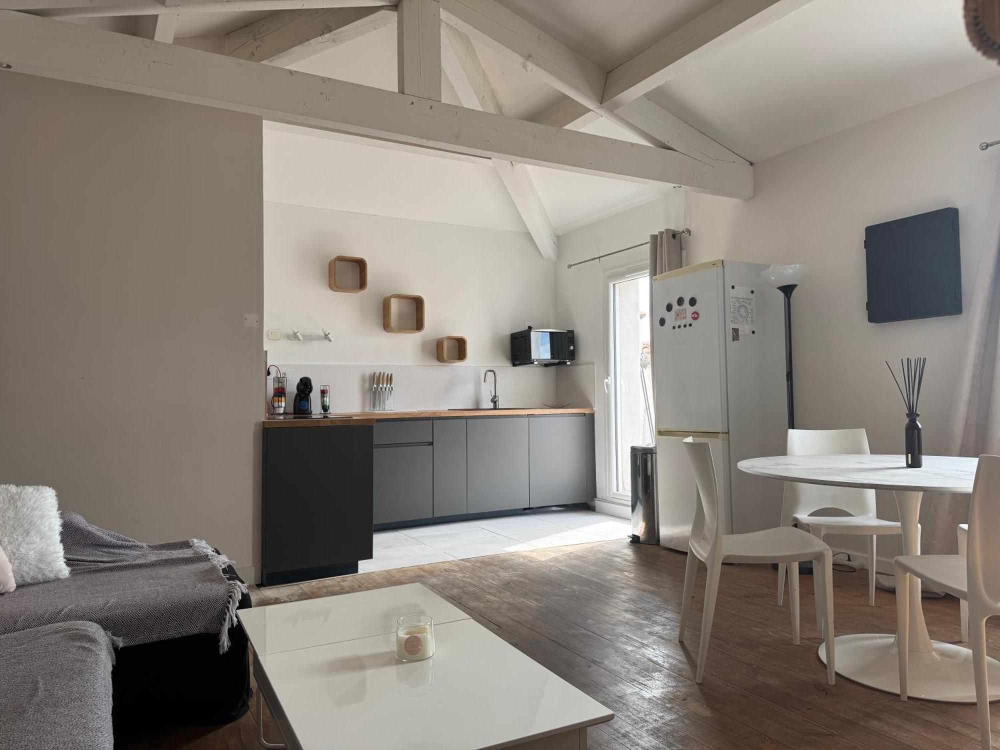 Duplex Apartment Perols Exterior photo